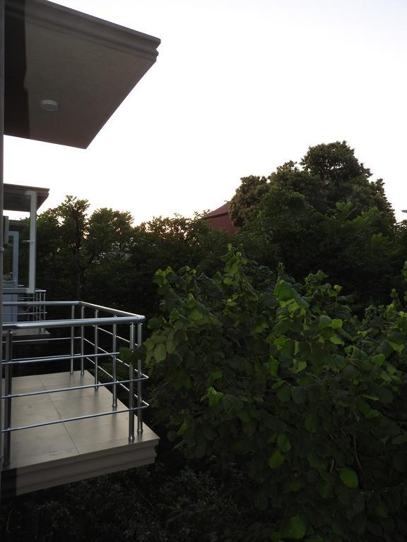 Nica Hotel Kobuleti Exterior foto